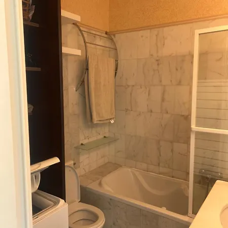 2 P Vue Terrasse Proche Monaco *